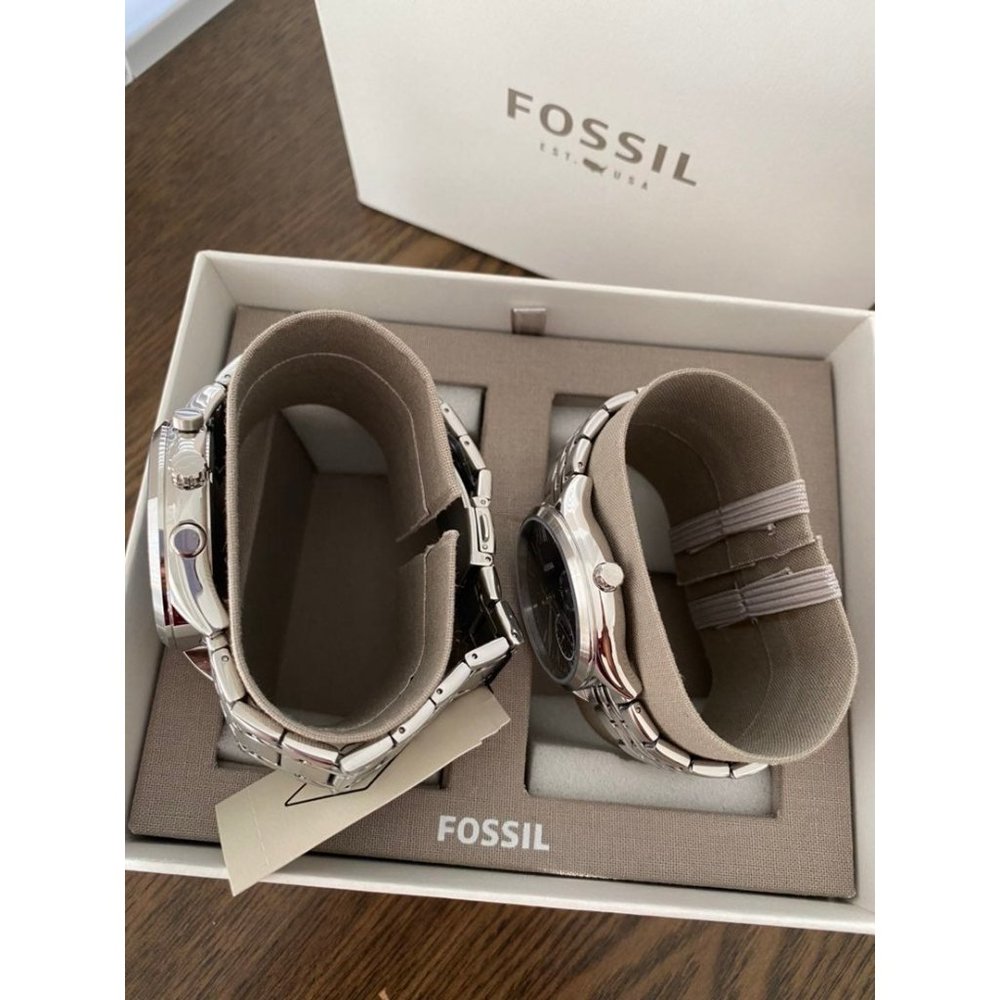 Fossil Couple Watches Gift Set - Picture 3 of 8
